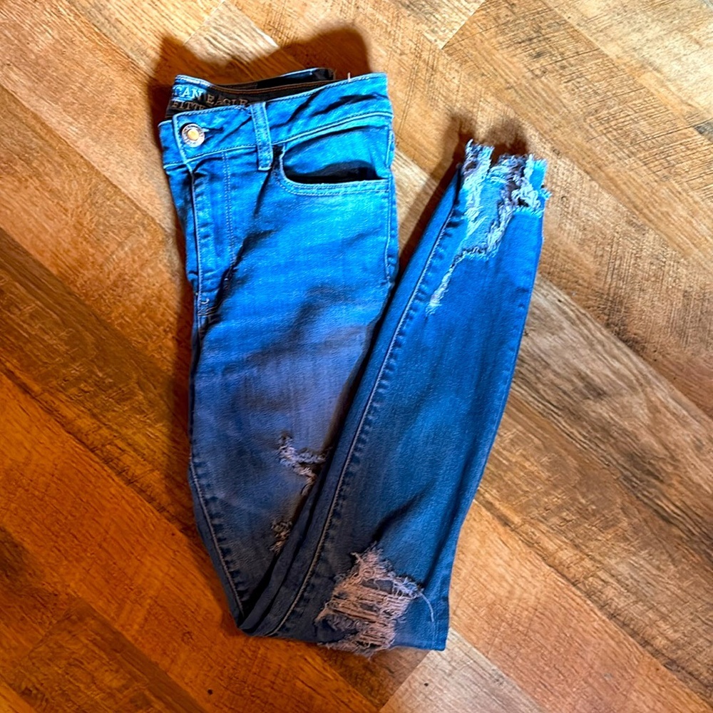 American Eagle Outfitters High Rise Blue Jeans